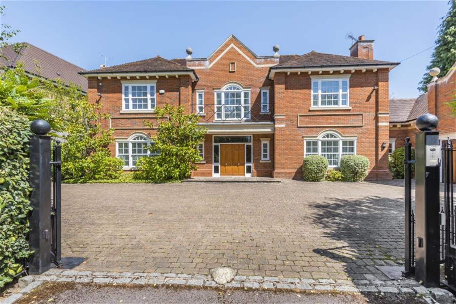 House to let in Shrubbs Hill Lane, Sunningdale, SL5 0LD SL5 0LD