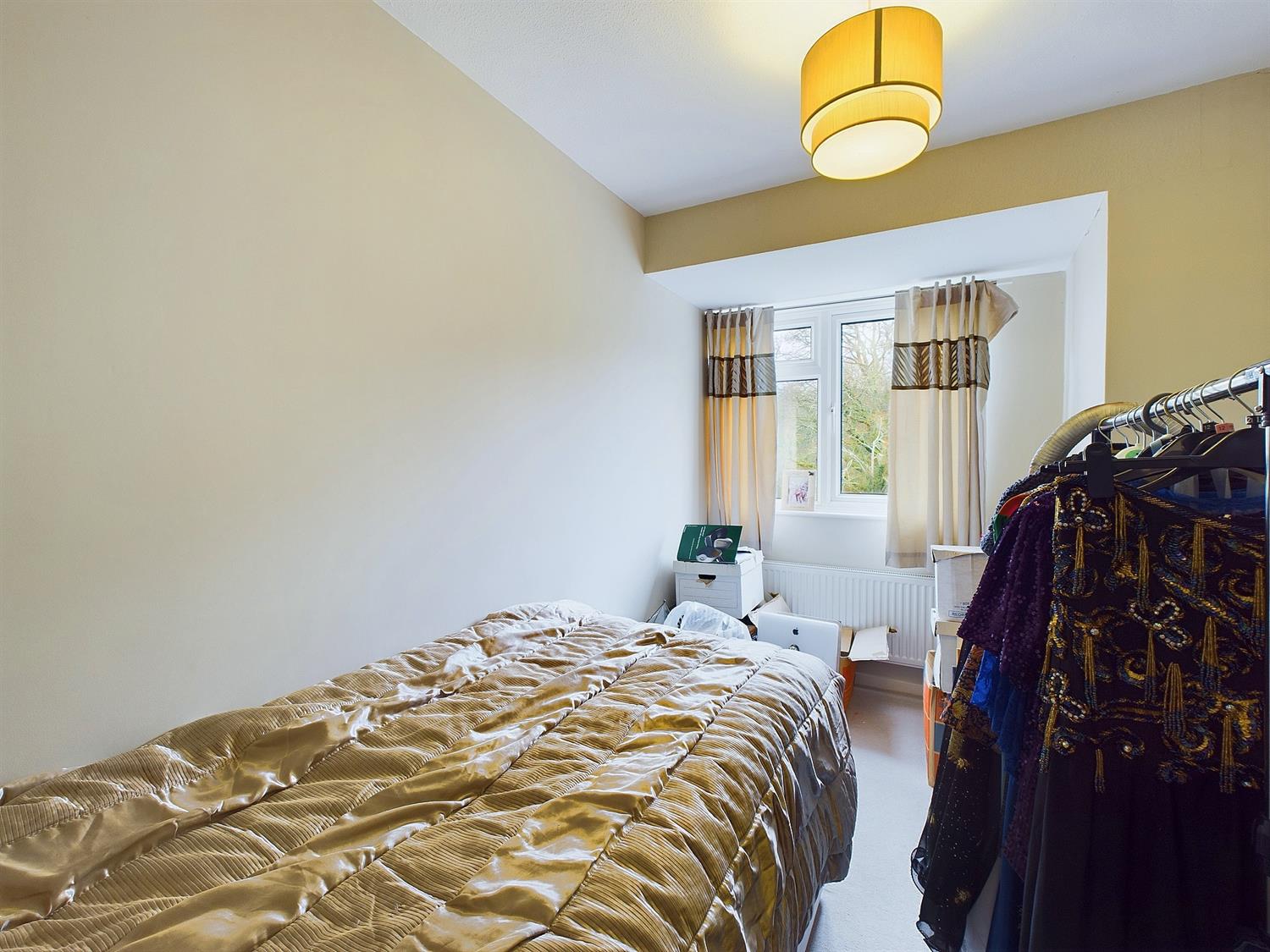 Detached House for sale in BENS ACRE, HORSHAM, WEST SUSSEX, RH13 6LW