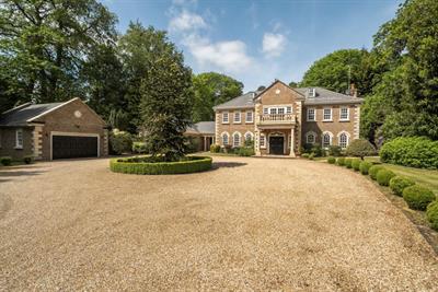 Wellington Avenue, Wentworth Estate, Virginia Water GU25 4QR