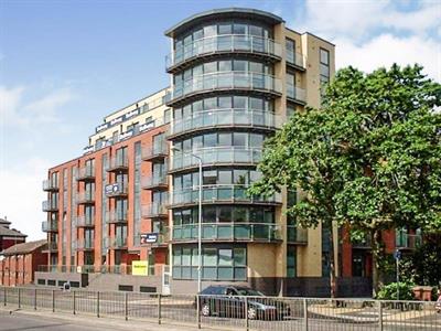 30 BATH ROAD, SLOUGH