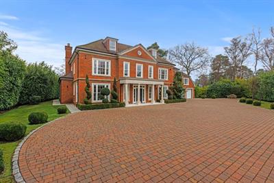 Brock Way, Wentworth Estate, Virginia Water GU25 4SD