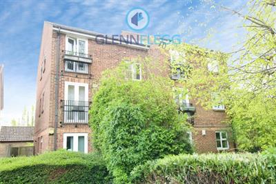 *****Let Agreed*****Boveney Close, Cippenham, SLOUGH,