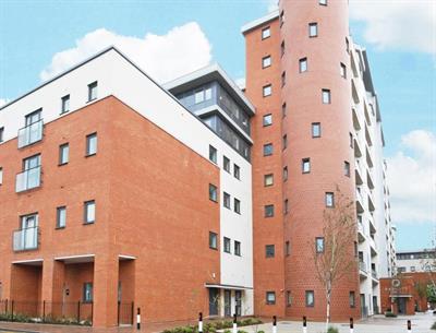 AVAILABLE NOW! The Junction, GRAYS PLACE, SLOUGH, BERKSHIRE