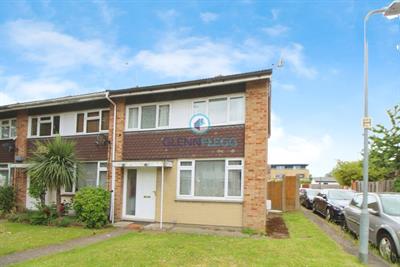 Parlaunt road, Langley
