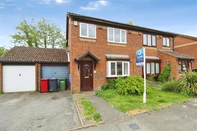 Gladstone Way, Cippenham