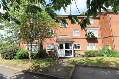 Misbourne Court, Langley