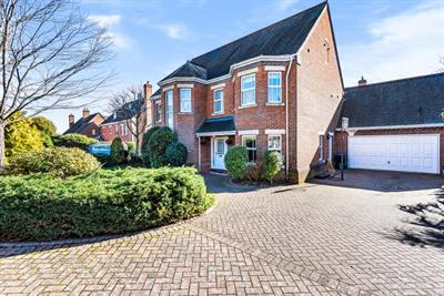 Aspen Court, St Ann's Park, Virginia Water, GU25 4TD