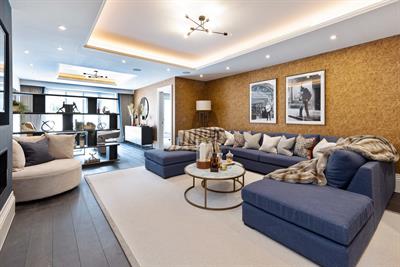 Wentworth Hall, Wentworth Estate