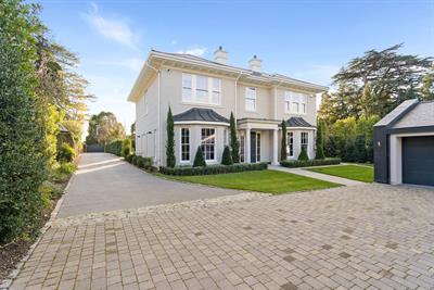 Bishopsgate Road, Englefield Green