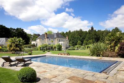 Sunninghill Road, Ascot