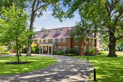 Woodlands Rd East, Wentworth Estate