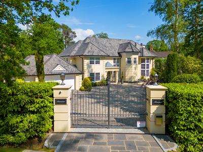 Abbots Drive, Virginia Water