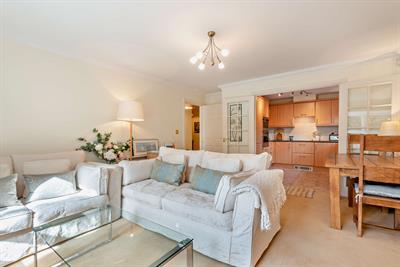 London Road, Sunningdale