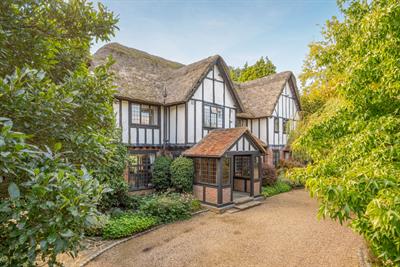 Wentworth Drive, Virginia Water