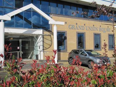 Grand Union House, The Ridgeway, Iver image