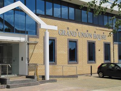 Grand Union House, The Ridgeway, Iver image