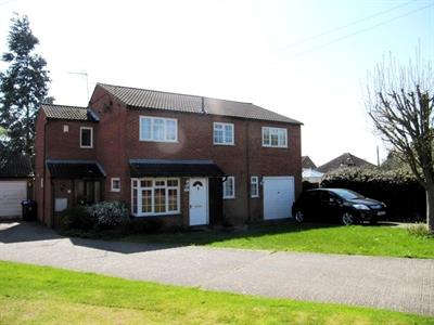 Rixon Close, George Green, Slough image