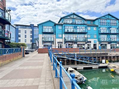 Exmouth Marina
