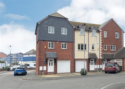 28 Shelly Reach, Exmouth