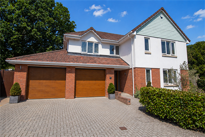 Eastfield Gardens, West Hill