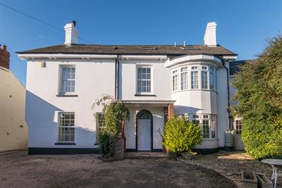 Patternoster Row, Ottery St Mary