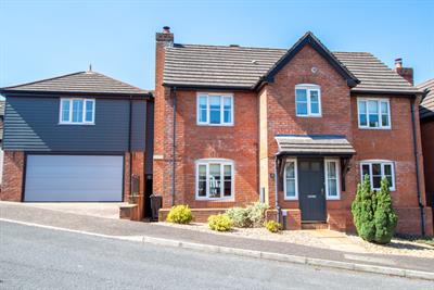 Glen Farm Crescent, Honiton