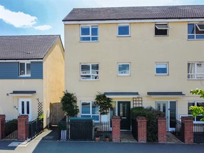 Tillhouse Road, Cranbrook