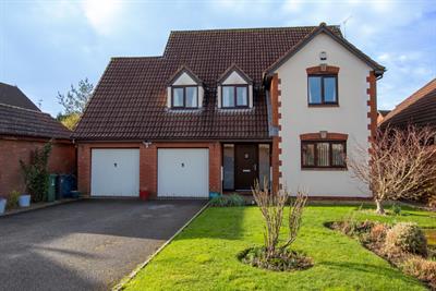 Slewton Crescent, Whimple