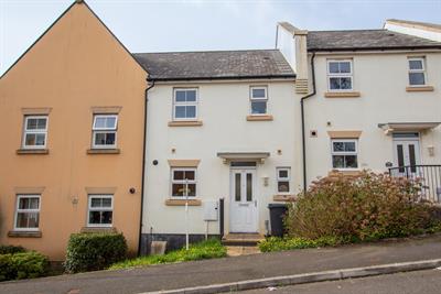 Lindemann Close, Sidford