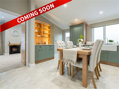 51 The Paddocks 45' x 22' (990 sq ft)  Spacious garden, patio, driveway and detached garage