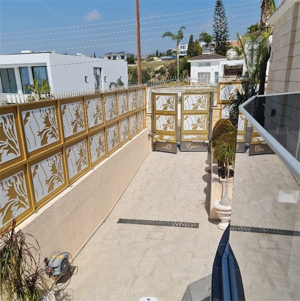 4 Bedroom House for Sale in Germasogeia, Limassol