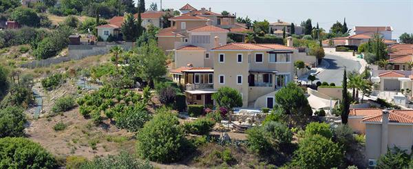 3 Bedroom Villa For Sale in Tala, Paphos