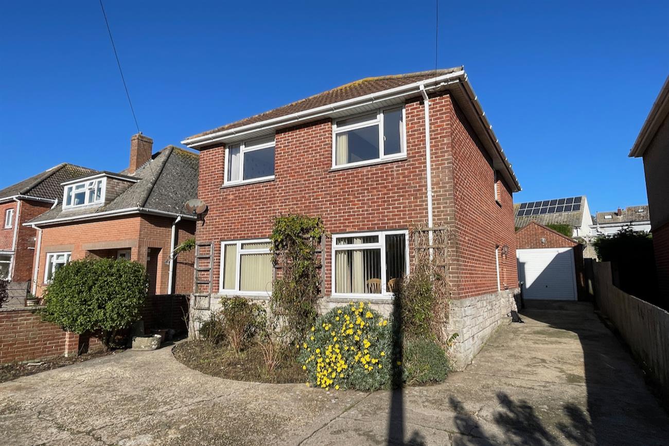 Detached House for sale in VICTORIA AVENUE, SWANAGE BH19 1AR Corbens