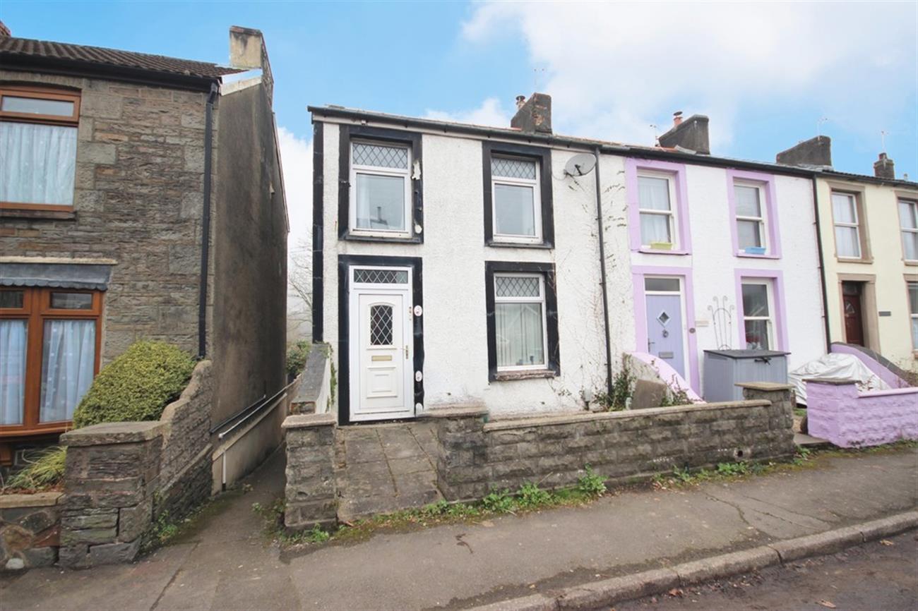 Terraced House for sale in Cardiff Road, Taffs Well, Cardiff CF15 7QE