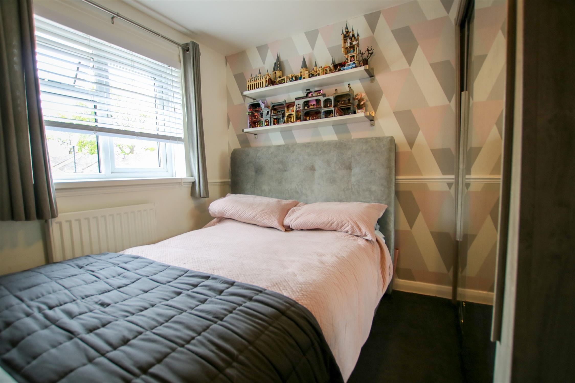 For Sale Petworth Gardens, Lordswood, Southampton, 3 Bedroom Property