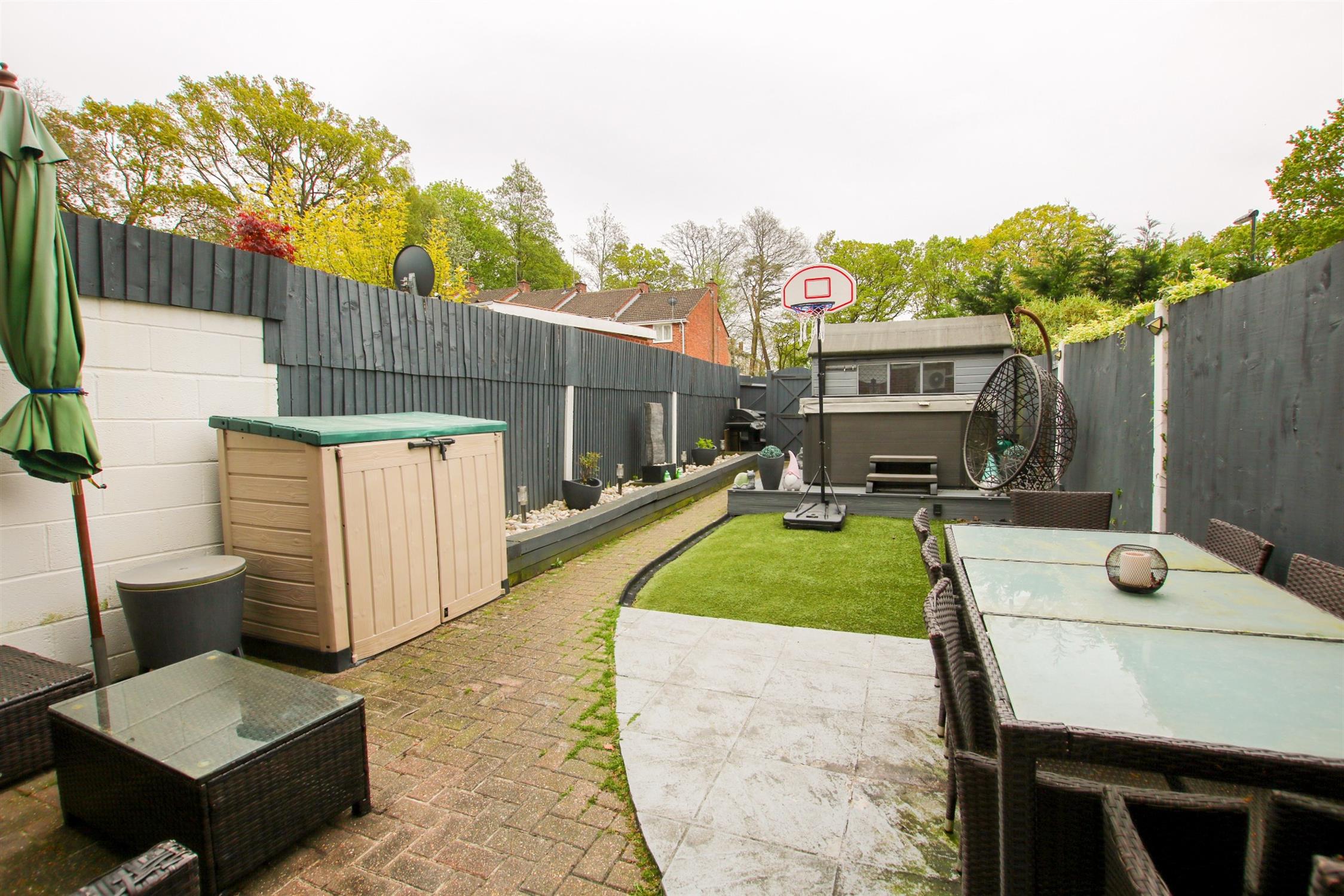 For Sale Petworth Gardens, Lordswood, Southampton, 3 Bedroom Property