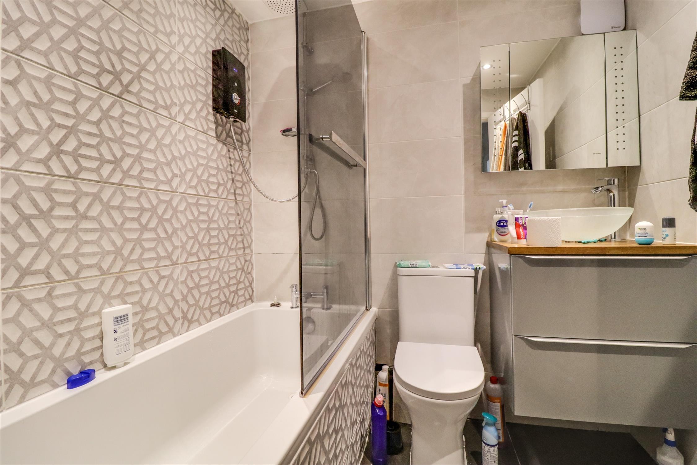 For Sale Dundonald Close, Waterside Park, 1 Bedroom Property from