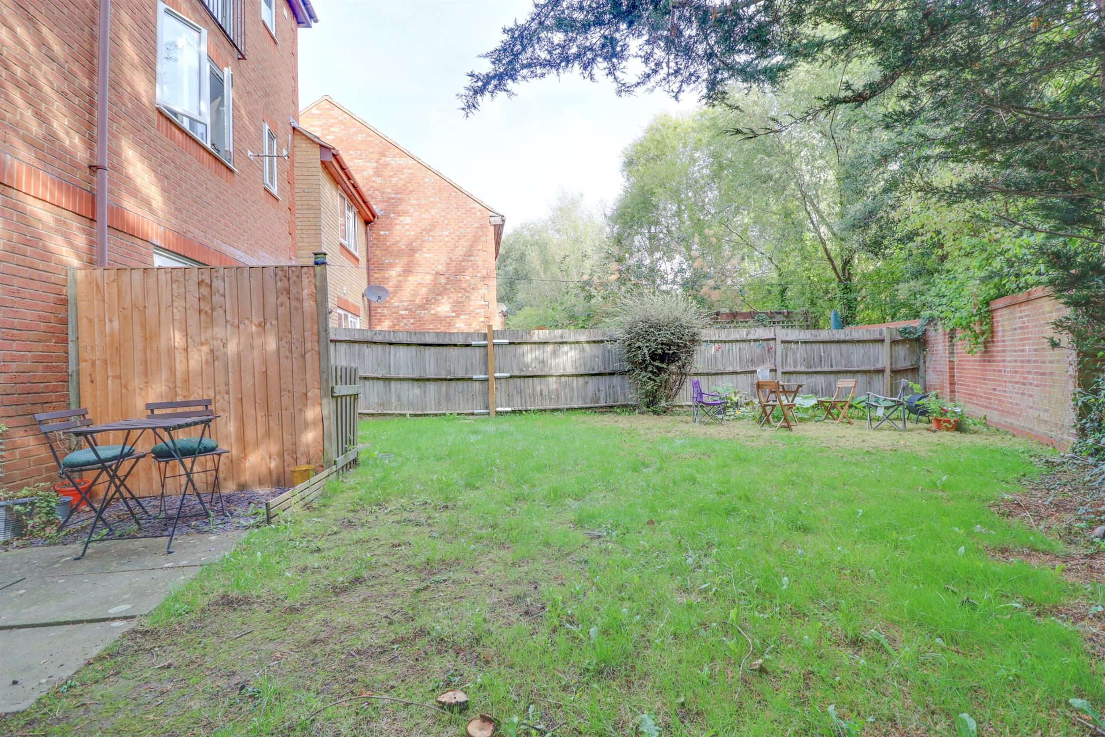 For Sale Dundonald Close, Waterside Park, 1 Bedroom Property from