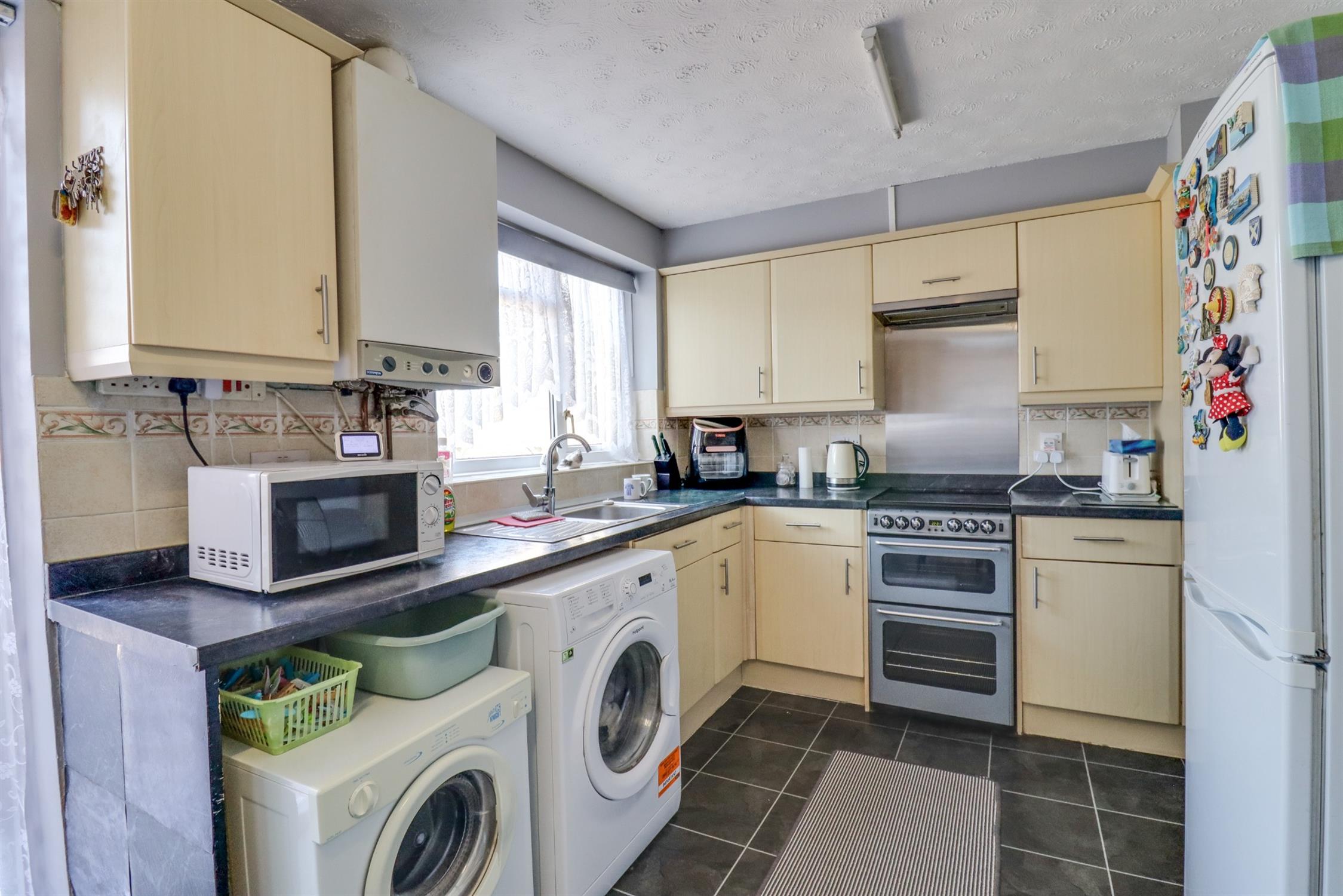 For Sale Hawkhurst Close, Weston, 3 Bedroom Property from Field Palmer