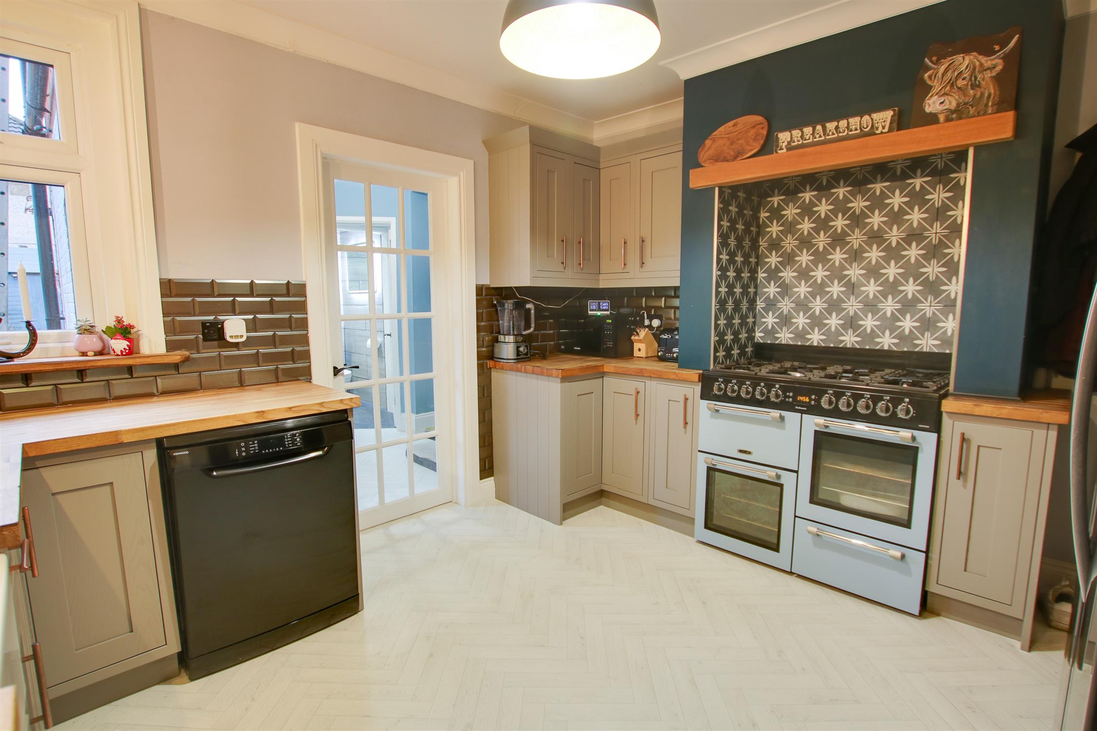 For Sale St Monica Road, Sholing, 2 Bedroom Property from Field Palmer