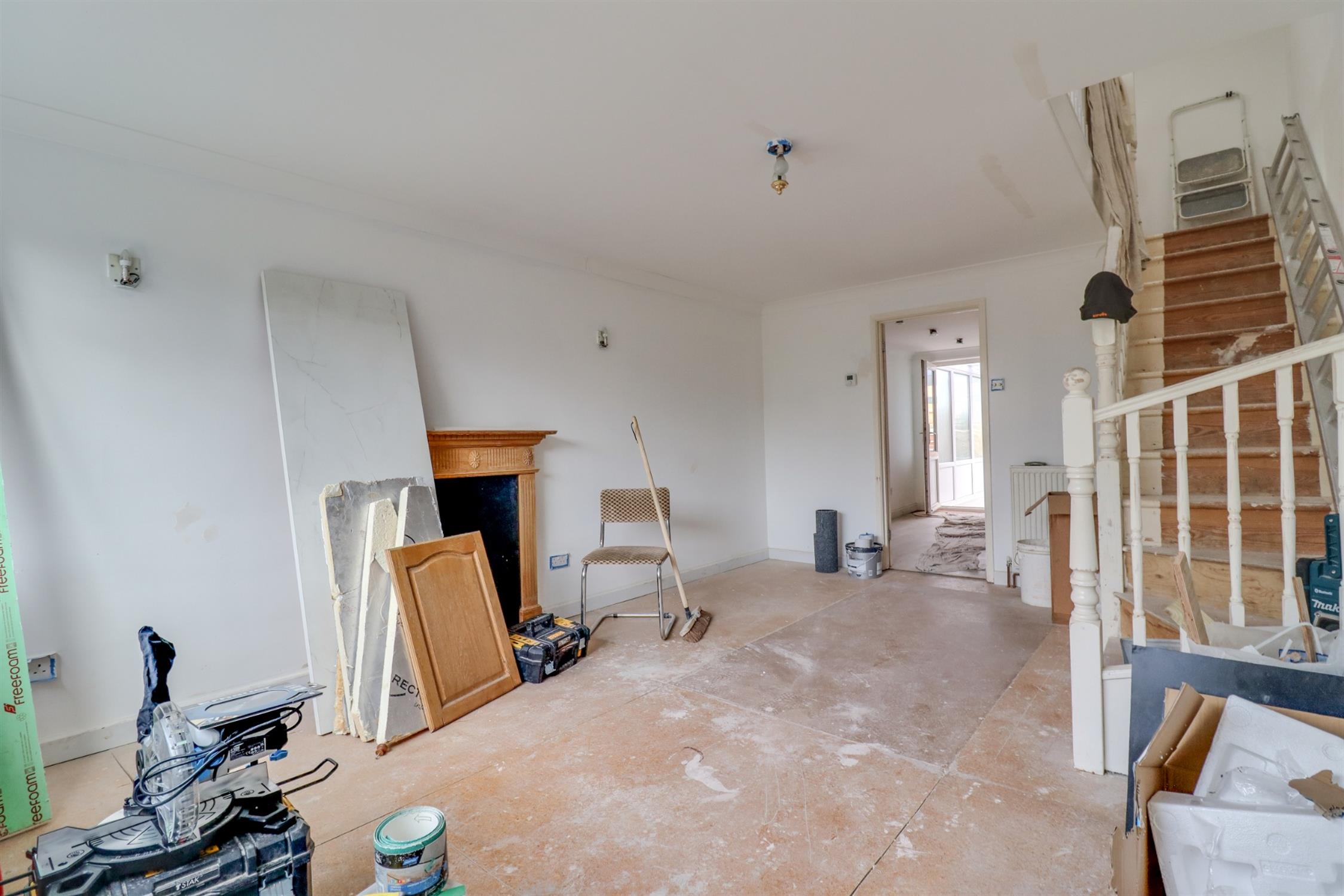 For Sale Ticonderoga Gardens, Woolston, 2 Bedroom Property from Field