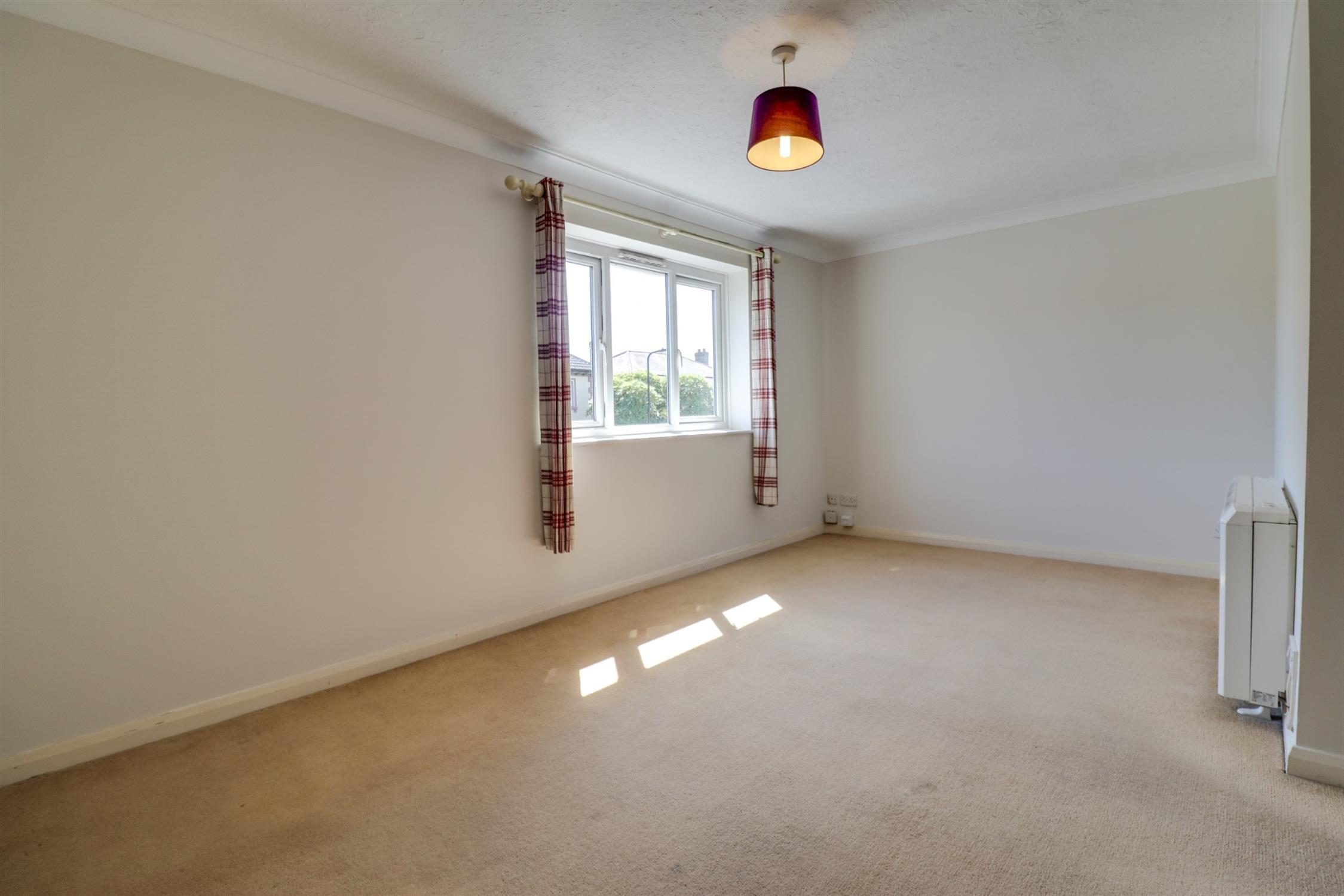 For Sale Obelisk Road Woolston 1 Bedroom Property From Field Palmer 7663