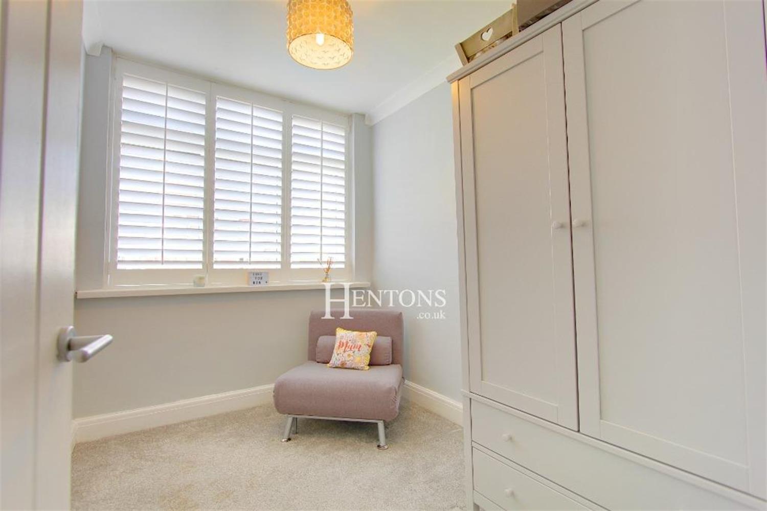 Detached Bungalow for sale in HeolYNant, Rhiwbina, Cardiff CF14 6BS