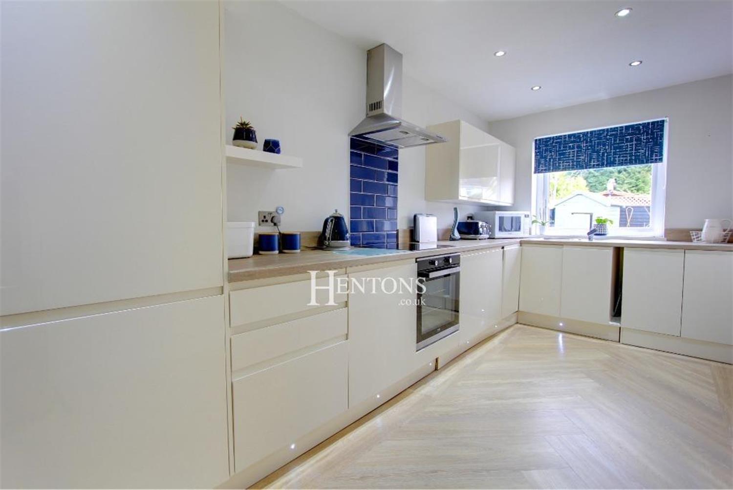 Detached Bungalow for sale in HeolYNant, Rhiwbina, Cardiff CF14 6BS