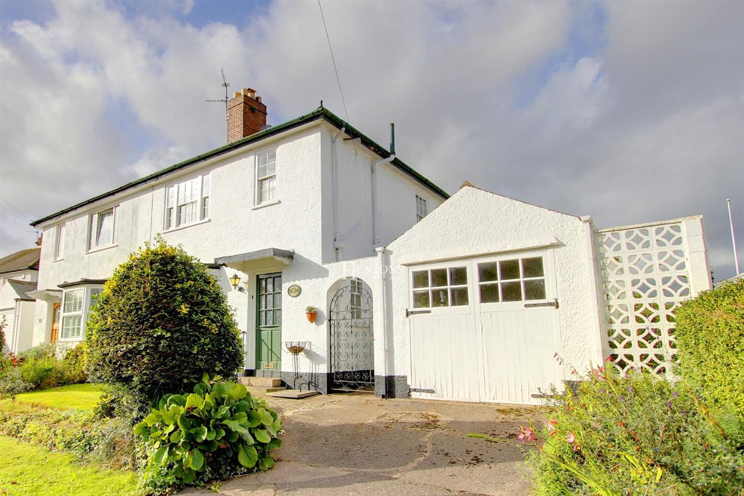 SemiDetached House for sale in Lon Isa, Rhiwbina, Cardiff CF14 6EE