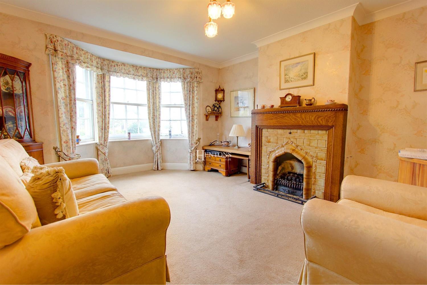 SemiDetached House for sale in Lon Isa, Rhiwbina, Cardiff CF14 6EE