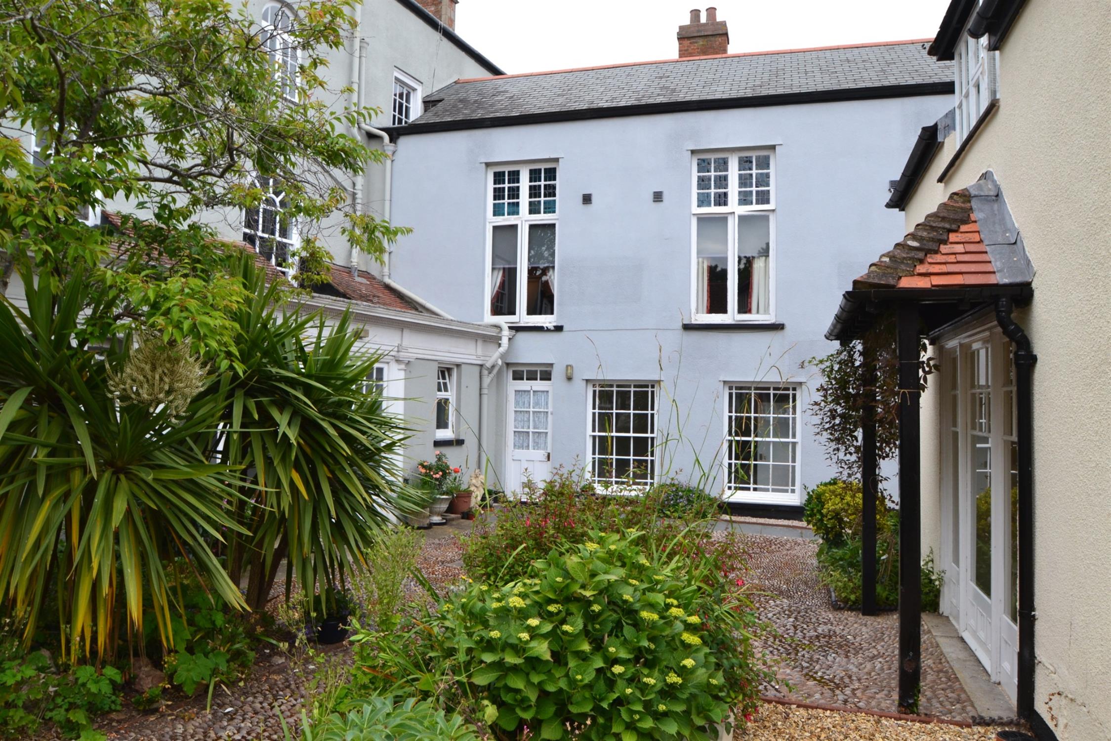 Flat for sale in GROVE HOUSE, TOPSHAM, NR EXETER, DEVON EX3 0HF Hall