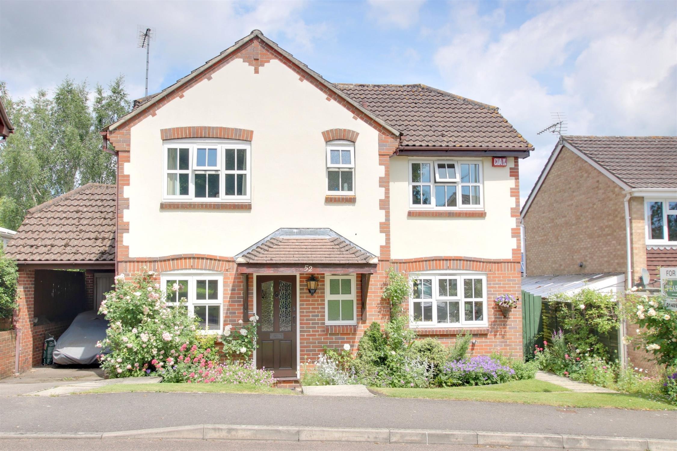 For Sale Waltham Chase, 4 Bedroom Property from Pearsons Estate Agents