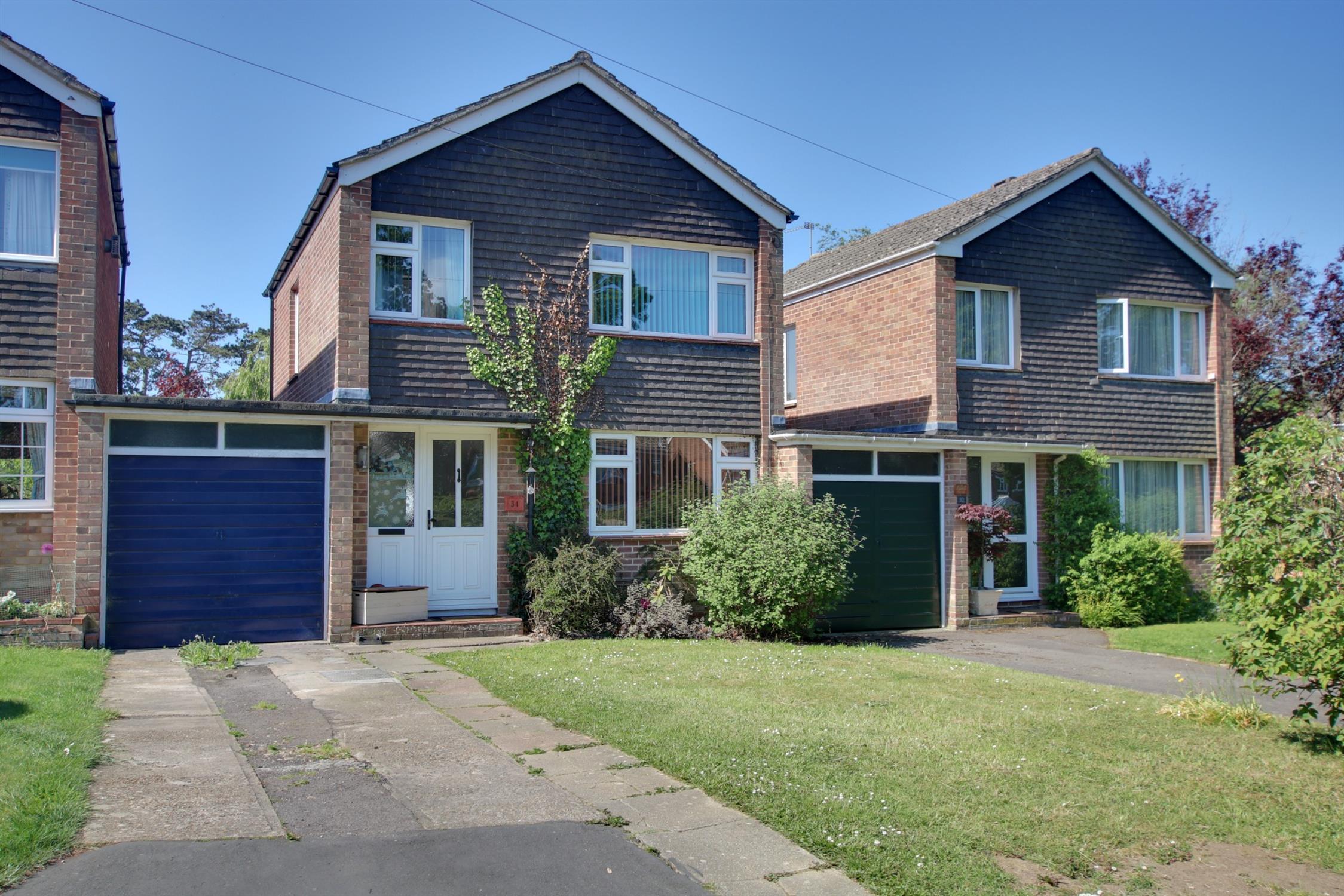 For Sale Waltham, 3 Bedroom Property from Pearsons Estate Agents