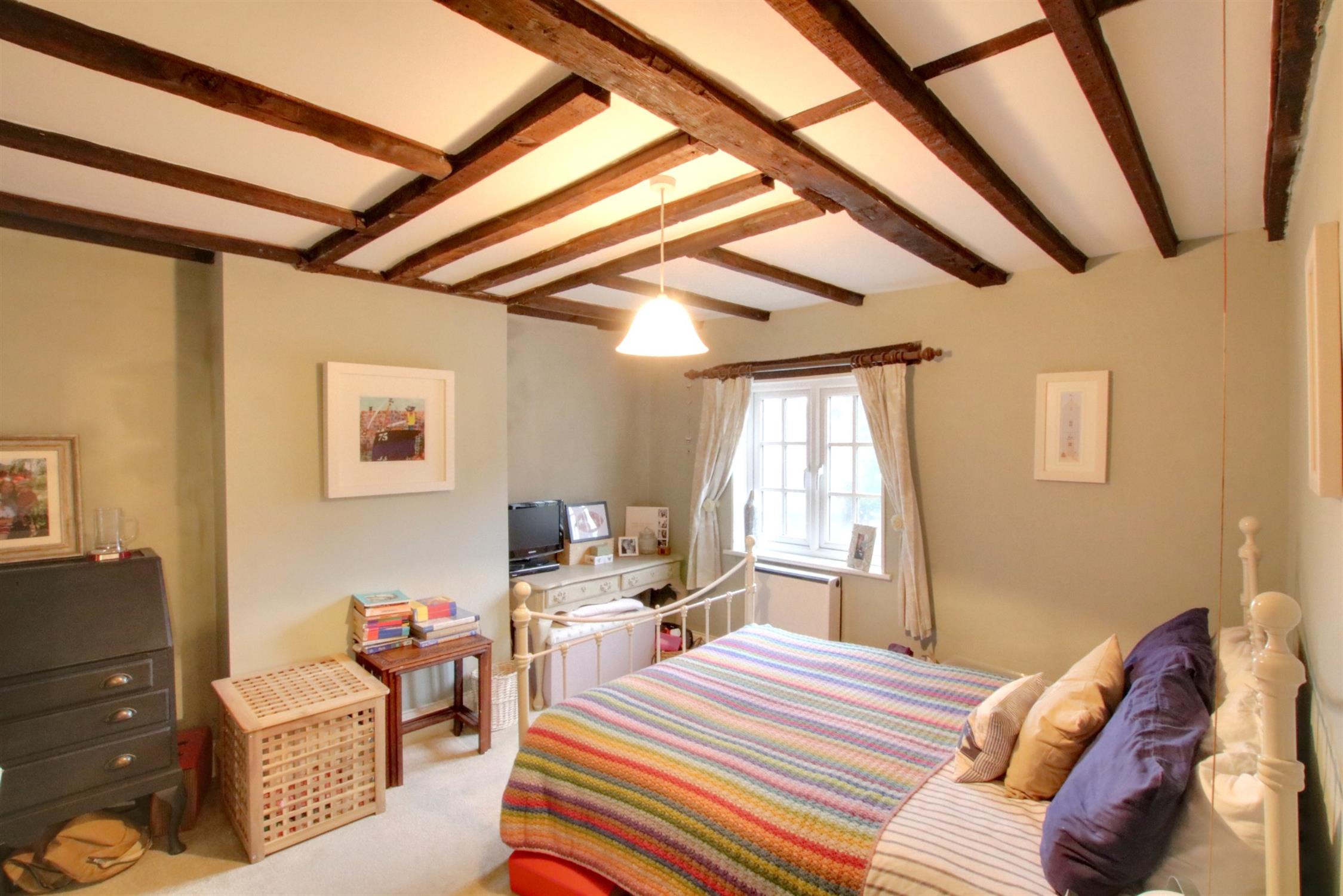 For Sale Lower Upham, 4 Bedroom Property from Pearsons Estate Agents